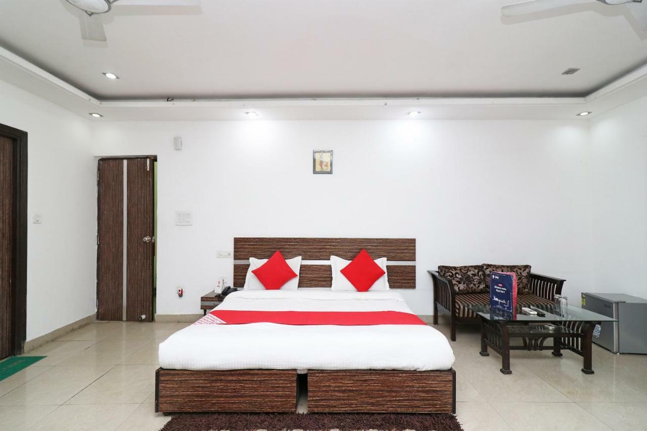 Oyo 10257 Hotel Lotus Park Gurgaon Zewnętrze zdjęcie