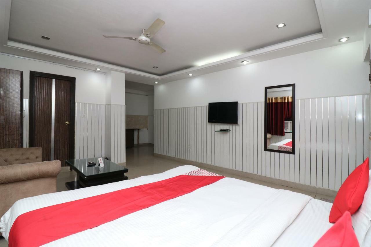 Oyo 10257 Hotel Lotus Park Gurgaon Zewnętrze zdjęcie