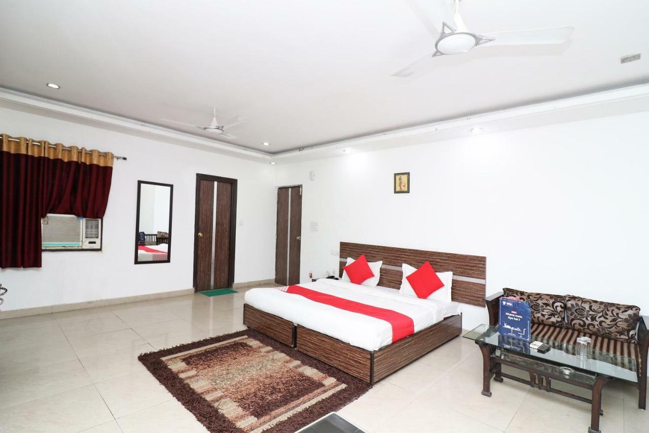 Oyo 10257 Hotel Lotus Park Gurgaon Zewnętrze zdjęcie